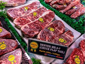 5 Tempat Belanja Daging yang Terjamin Kualitasnya di Jakarta 5 Tempat Belanja Daging yang Terjamin Kualitasnya di Jakarta
