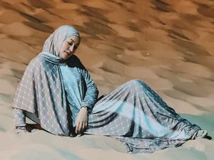 Angelina Sondakh Bersyukur Bisa Merawat Ibu yang Lagi Sakit Angelina Sondakh Bersyukur Bisa Merawat Ibu yang Lagi Sakit