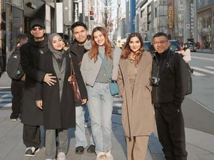 8 Foto Mesra Aurel Hermansyah Triple Date Bareng Aaliyah Massaid ke Jepang 8 Foto Mesra Aurel Hermansyah Triple Date Bareng Aaliyah Massaid ke Jepang