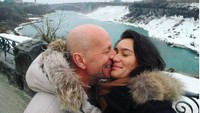 Klarifikasi Istri soal Kabar Bruce Willis yang Salah
