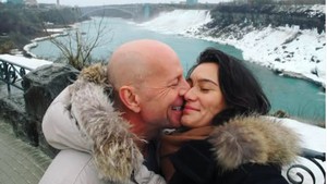 Klarifikasi Istri soal Kabar Bruce Willis yang Salah
