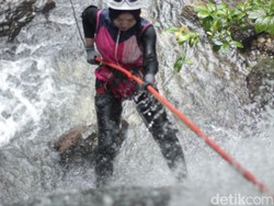 3 Curug untuk Canyoning di Gunung Menir Bogor