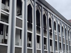 Kebakaran Gedung Rektorat UIN Jakarta Padam, Begini Kondisinya