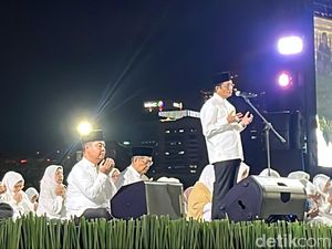 Menag Nasaruddin Pimpin Doa Muhasabah di Monas Sambut Tahun Baru 2025
