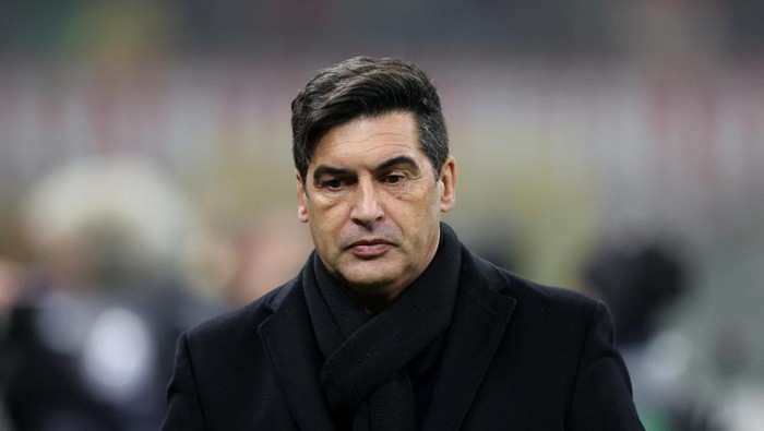 Soccer Football - Serie A - AC Milan v Empoli - San Siro, Milan, Italy - November 30, 2024 AC Milan coach Paulo Fonseca before the match REUTERS/Claudia Greco