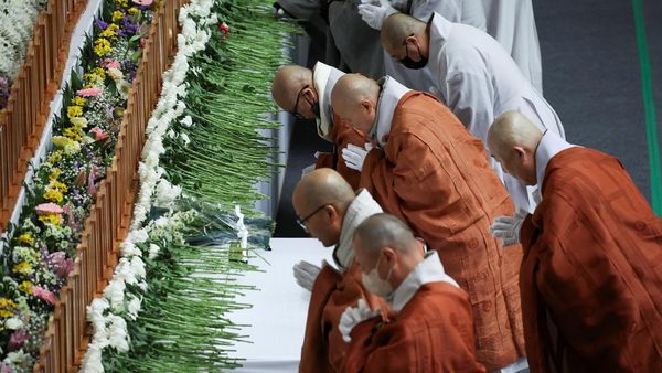 Penghormatan untuk Korban Kecelakaan Pesawat Jeju Air