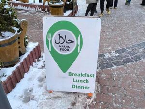 Sambut Musim Dingin, Banyak Bermunculan Restoran Halal di Polandia Sambut Musim Dingin, Banyak Bermunculan Restoran Halal di Polandia