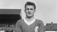 2. Roger Hunt: 285 gol dari 492 laga (rata-rata 0,58 gol per pertandingan). Foto: Getty Images/Evening Standard