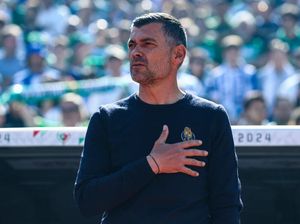 Tangan Besi Mental Baja Sergio Conceicao Tangan Besi Mental Baja Sergio Conceicao