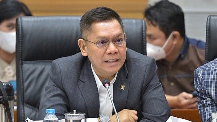 Wakil Ketua dewan perwakilan rakyat RI Adies Kadir Wakil Ketua dewan perwakilan rakyat RI Adies Kadir