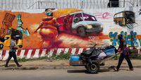 Warna-warni Mural Hiasi Pusat Ekonomi Pantai Gading