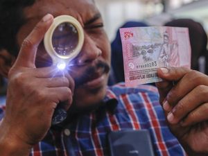 Begini Cara Cek Keaslian Uang Rupiah Begini Cara Cek Keaslian Uang Rupiah