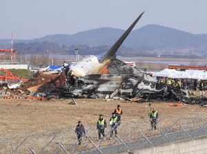 Bandara Muan Digeledah Lagi Buntut Kecelakaan Jeju Air, Dokumen Diamankan Bandara Muan Digeledah Lagi Buntut Kecelakaan Jeju Air, Dokumen Diamankan