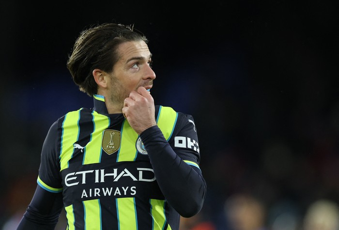 Soccer Football - Premier League - Crystal Palace v Manchester City - Selhurst Park, London, Britain - December 7, 2024 Manchester Citys Jack Grealish reacts after the match Action Images via Reuters/Paul Childs EDITORIAL USE ONLY. NO USE WITH UNAUTHORIZED AUDIO, VIDEO, DATA, FIXTURE LISTS, CLUB/LEAGUE LOGOS OR LIVE SERVICES. ONLINE IN-MATCH USE LIMITED TO 120 IMAGES, NO VIDEO EMULATION. NO USE IN BETTING, GAMES OR SINGLE CLUB/LEAGUE/PLAYER PUBLICATIONS. PLEASE CONTACT YOUR ACCOUNT REPRESENTATIVE FOR FURTHER DETAILS..
