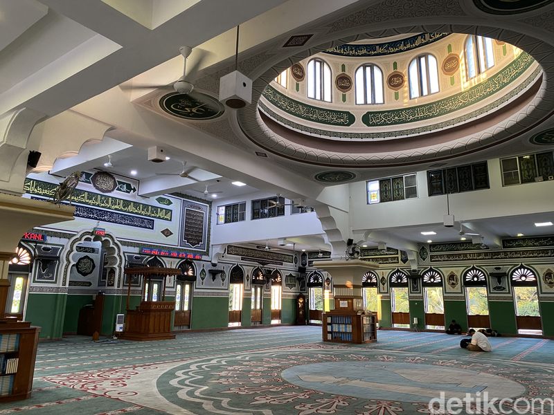 Masjid Agung Al-Azhar