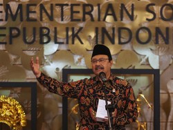 Mewujudkan Kesalehan Menuju Muslim Kuat