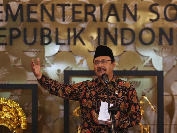 Mensos Gus Ipul Pastikan ASN Tak Masuk Daftar Penerima Bansos