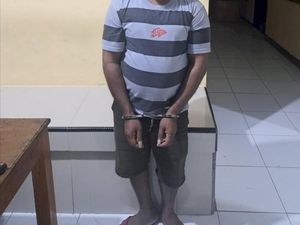 Cabuli Anak, Ojol di Kupang Ditangkap Polisi! Cabuli Anak, Ojol di Kupang Ditangkap Polisi!