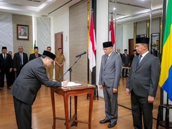 Gantikan Dharmawan, Iskandar Zulkarnain Dilantik Jadi Pj Sekda Bandung