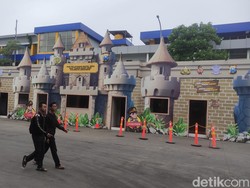 Sebuah Kastil Berdiri Megah di Terminal Purabaya, Ini Fasilitasnya Sebuah Kastil Berdiri Megah di Terminal Purabaya, Ini Fasilitasnya