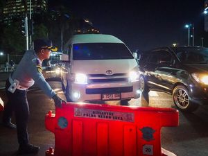 Situasi Penutupan Jalan Saat Perayaan Tahun Baru di Jakarta