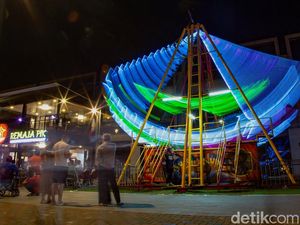 Suasana Malam Tahun Baru di Batavia PIK, Spot Wisata Kekinian Jakarta Suasana Malam Tahun Baru di Batavia PIK, Spot Wisata Kekinian Jakarta