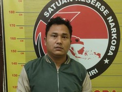 Tampang Oknum Polisi yang Kepergok Lagi Nyabu Bareng Temannya di Dairi