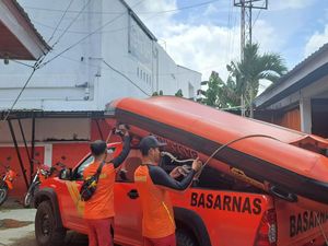 Dua ABK Jatuh dari Pompong Sawit di Perairan Tanjabtim, Satu Hilang Dua ABK Jatuh dari Pompong Sawit di Perairan Tanjabtim, Satu Hilang