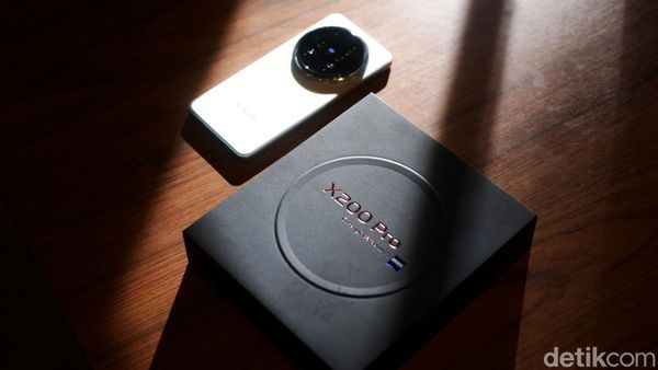 Unboxing Vivo X200 Pro, Rilis di Indonesia 9 Januari 2025