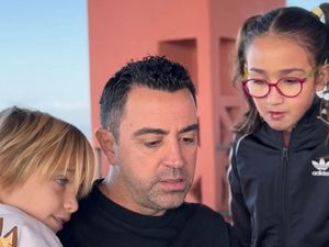 Dattebayo! Xavi Bacakan Manga Naruto ke Anak-anaknya