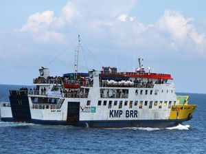 Arus Balik Libur Nataru Mulai Ramai di Pelabuhan Ulee Lheue Aceh Arus Balik Libur Nataru Mulai Ramai di Pelabuhan Ulee Lheue Aceh