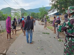 Warga 2 Desa di Bima Saling Serang Pakai Panah dan Senjata Tajam