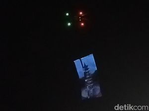 Pertama di Indonesia! Drone LED Vision Hiasi Palembang Saat Malam Tahun Baru