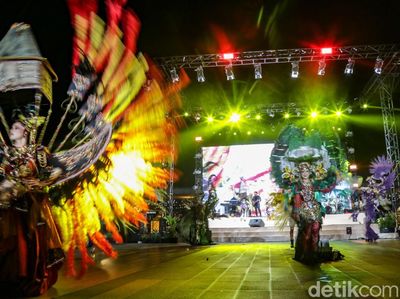 Jember Fashion Carnaval Meriahkan Malam Tahun Baru di PIK