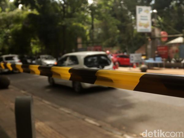 Potret Lokasi Parkir Liar di Kawasan Bunbin Bandung