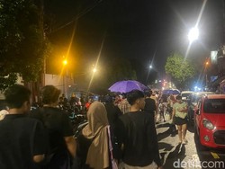 Meriahnya Pesta Kembang Api Tahun Baru di Tugu Jogja