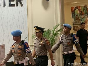 Peran AKBP Malvino dan AKP Yudhy Peras Penonton DWP Warga Malaysia dan RI Peran AKBP Malvino dan AKP Yudhy Peras Penonton DWP Warga Malaysia dan RI
