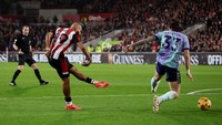 Mbeumo banyak tampil sebagai winger di musim 2024/2025. Dia juga tak pernah absen sama sekali. (Foto: REUTERS/David Klein)