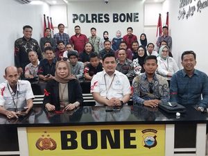 Advokat di Bone Desak Polisi Segera Ungkap Pelaku Penembakan Pengacara Advokat di Bone Desak Polisi Segera Ungkap Pelaku Penembakan Pengacara