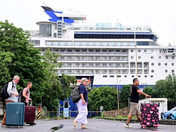 Celebrity Millennium, Kapal Pesiar Pertama Sandar di Bali Awal 2025
