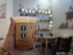 Menyeruput Kopi Baileys Halal di Kafe Kebanggaan Arek Suroboyo