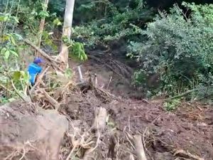 Longsor Timpa Pipa PDAM Magelang 130 Meter, 3.500-an Pelanggan Terdampak Longsor Timpa Pipa PDAM Magelang 130 Meter, 3.500-an Pelanggan Terdampak