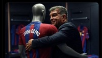 Duh, Laporta... itu sih cuma manekin Dani Olmo. Foto: dok. Internet/X (Twitter)