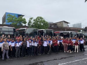 Sopir-sopir Bus Trans Metro Dewata Bakal Cari Pekerjaan Lain Sopir-sopir Bus Trans Metro Dewata Bakal Cari Pekerjaan Lain