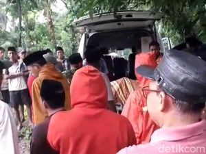 Korban Tewas Akibat Sambaran Petir di Sumenep Bertambah Jadi 2 Petani Korban Tewas Akibat Sambaran Petir di Sumenep Bertambah Jadi 2 Petani