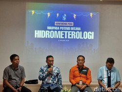 Surabaya Berpotensi Puting Beliung dan Hujan Es hingga 10 Januari