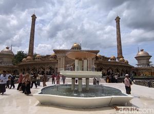 Arsitek Masjid An Nahdla Bojonegoro dari Arab Saudi, Anggaran Capai 113,45 M Arsitek Masjid An Nahdla Bojonegoro dari Arab Saudi, Anggaran Capai 113,45 M