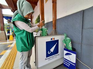 Pengering Payung Kini Tersedia di Sejumlah Stasiun, Ini Potretnya