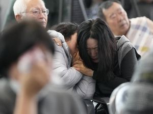 Perjuangan Keluarga Korban Kecelakaan Jeju Air Mencari Jawaban Perjuangan Keluarga Korban Kecelakaan Jeju Air Mencari Jawaban
