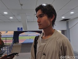 Latihan Perdana Zalnando di Persib: Serasa Kembali ke Rumah